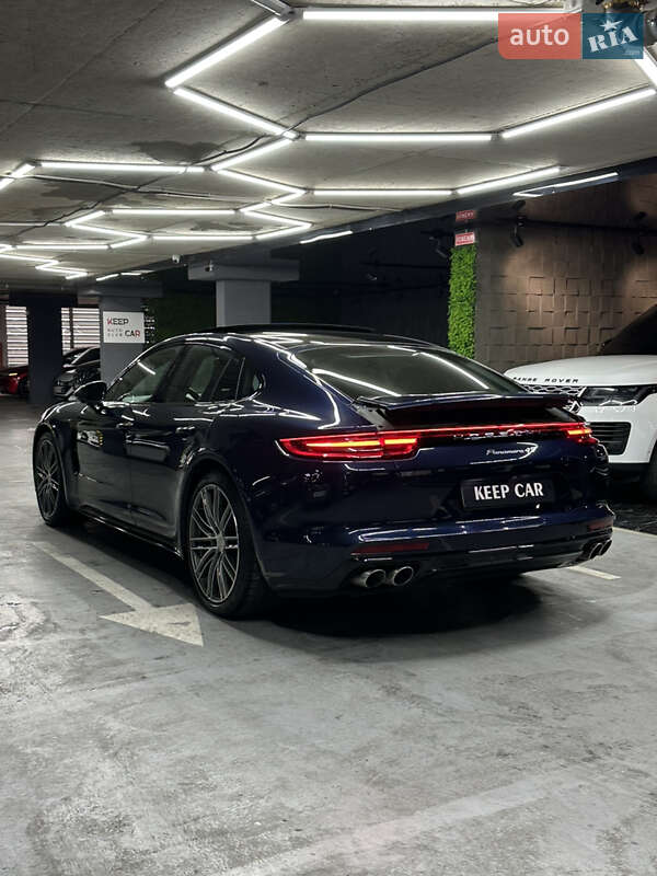 Фастбек Porsche Panamera 2018 в Одесі фото 12 Фастбек Porsche Panamera 2018 в Одесі