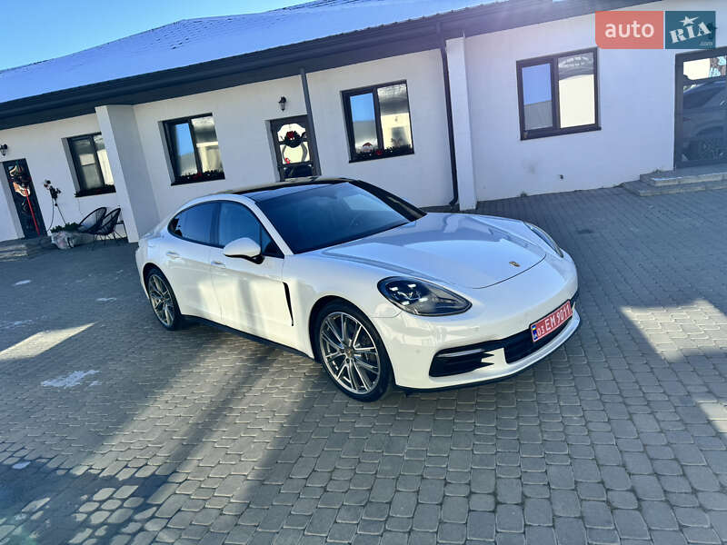 Porsche Panamera 2017