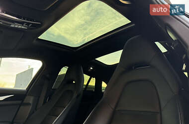 Фастбэк Porsche Panamera 2017 в 