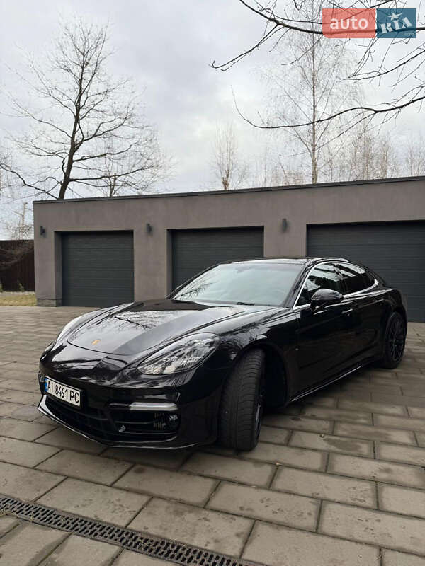 Porsche Panamera 2016