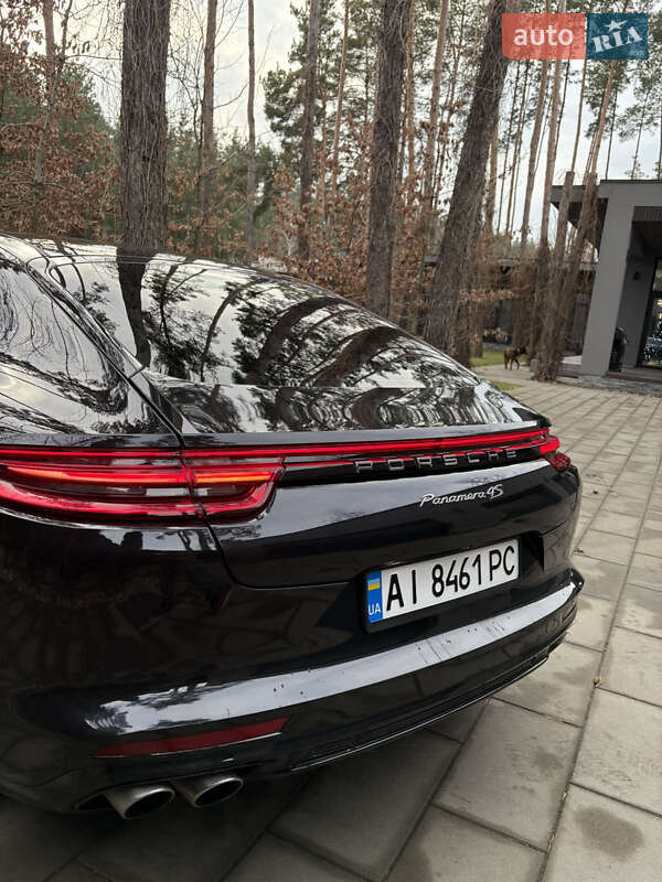 Фастбек Porsche Panamera 2016 в Василькові