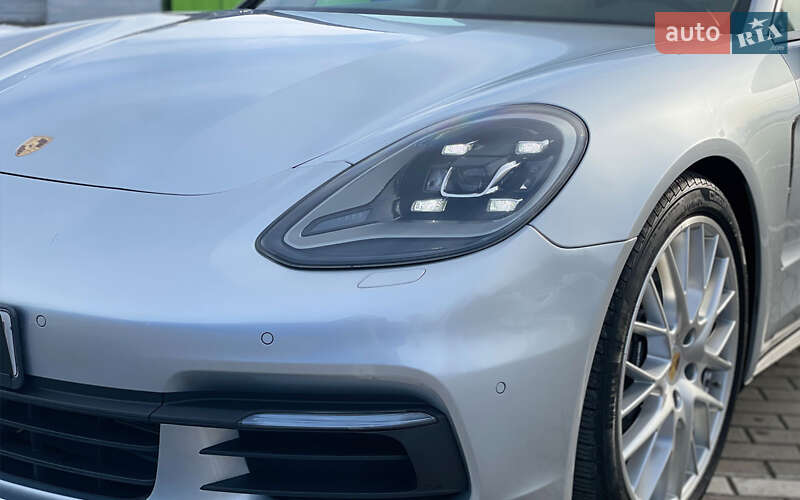 Фастбэк Porsche Panamera 2017 в Коломые