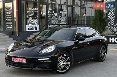 Фастбек Porsche Panamera 2014 в Володимирі