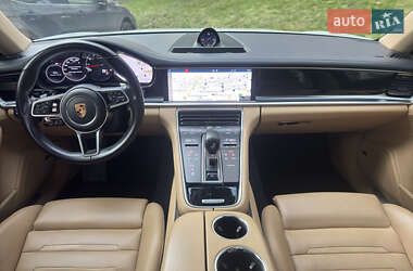 Фастбэк Porsche Panamera 2017 в 
