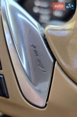 Фастбэк Porsche Panamera 2012 в 
