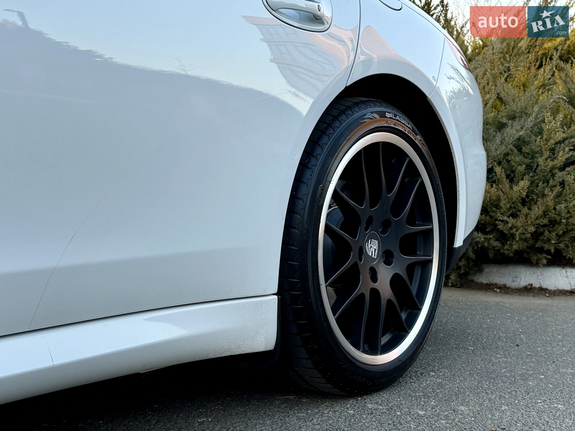 2013 Porsche Panamera - мініатюра 23