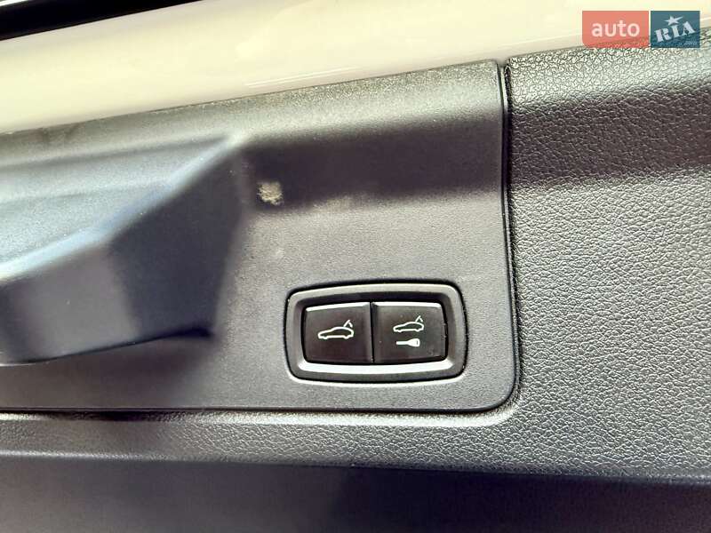 Фастбэк Porsche Panamera 2013 в Одессе фото 70 Фастбэк Porsche Panamera 2013 в Одессе