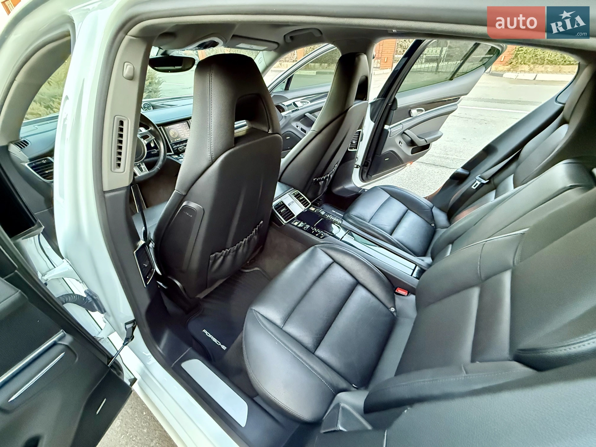 2013 Porsche Panamera - мініатюра 98