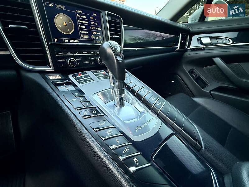 Фастбэк Porsche Panamera 2013 в Одессе фото 130 Фастбэк Porsche Panamera 2013 в Одессе