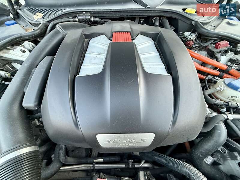 Фастбэк Porsche Panamera 2013 в Одессе фото 132 Фастбэк Porsche Panamera 2013 в Одессе