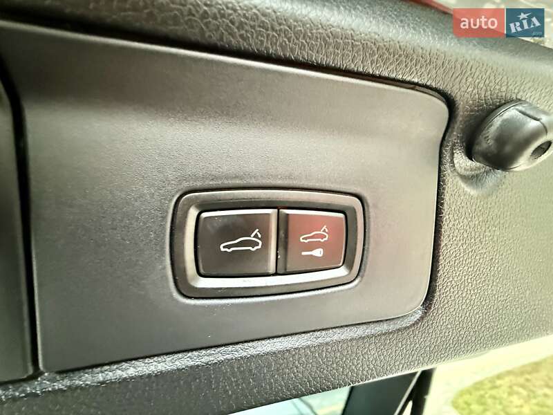 Фастбэк Porsche Panamera 2011 в Одессе