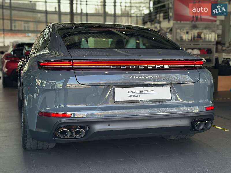 Фастбэк Porsche Panamera 2024 в Одессе