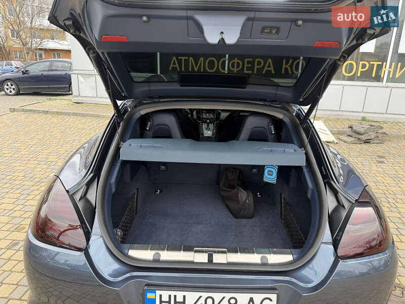 Фастбэк Porsche Panamera 2012 в Одессе