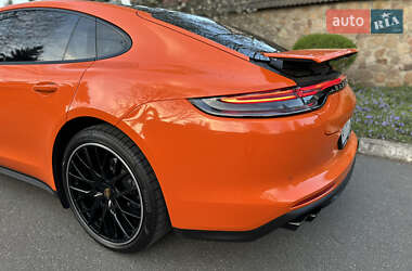 Фастбек Porsche Panamera 2021 в 