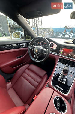 Фастбэк Porsche Panamera 2017 в 
