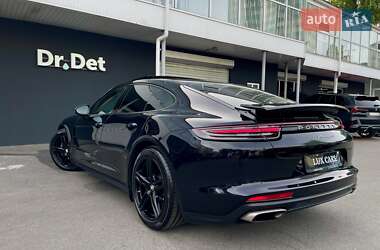 Фастбэк Porsche Panamera 2020 в 
