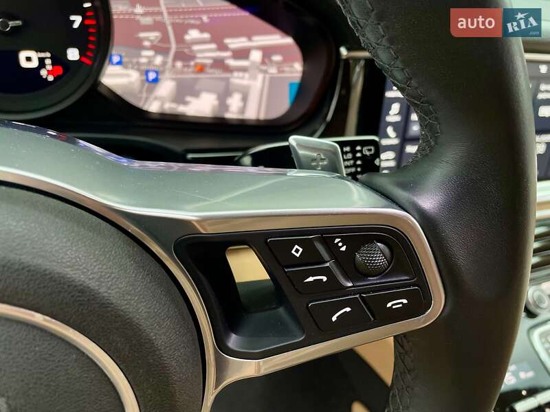 Фастбэк Porsche Panamera 2020 в Киеве