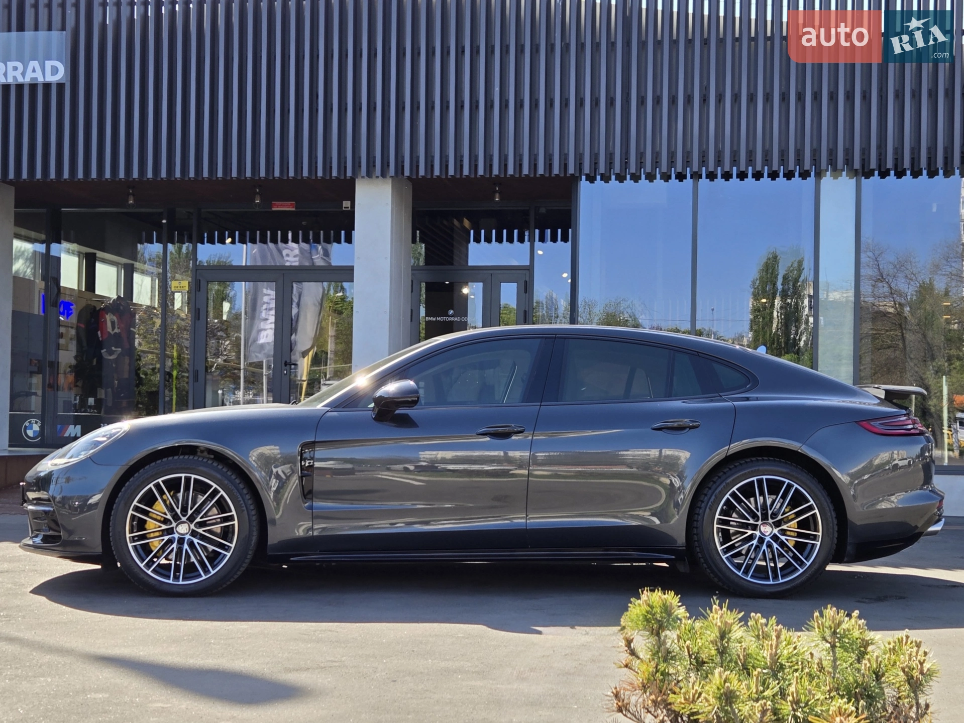 2017 Porsche Panamera - мініатюра 4