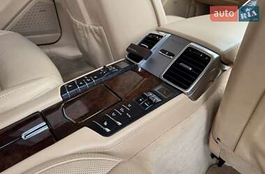 Фастбек Porsche Panamera 2013 в 