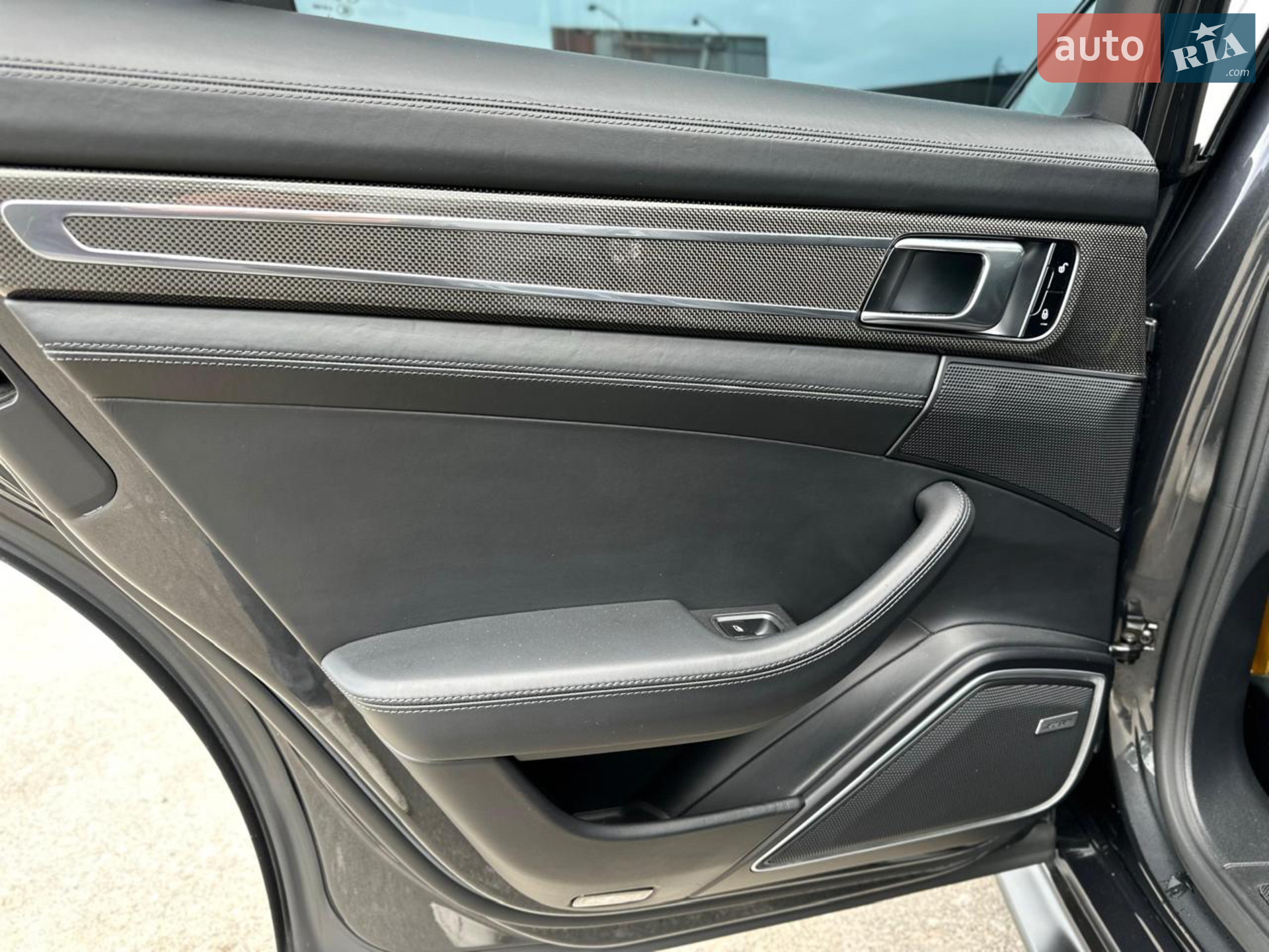 2017 Porsche Panamera - мініатюра 29