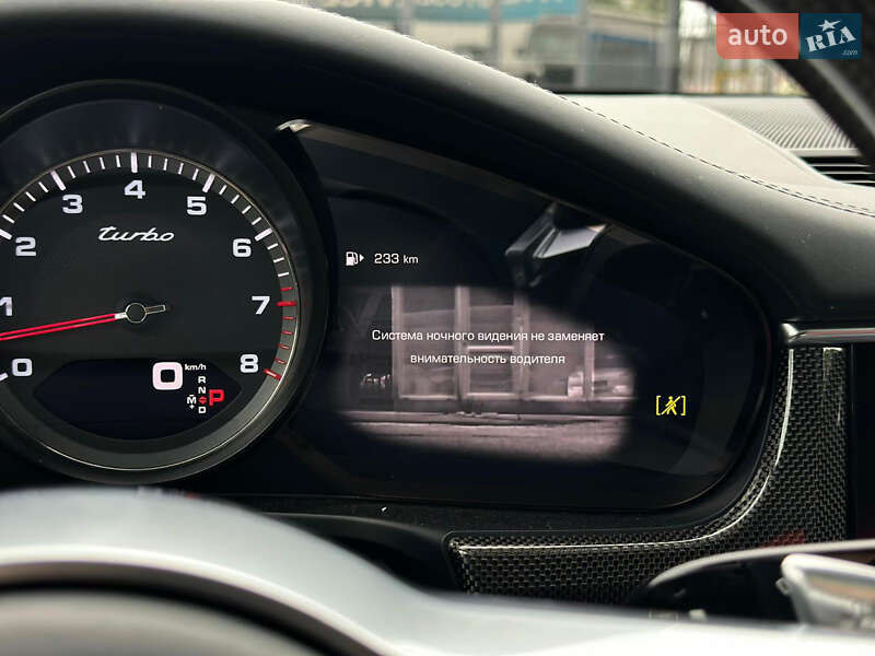 Фастбек Porsche Panamera 2017 в Києві фото 46 Фастбек Porsche Panamera 2017 в Києві