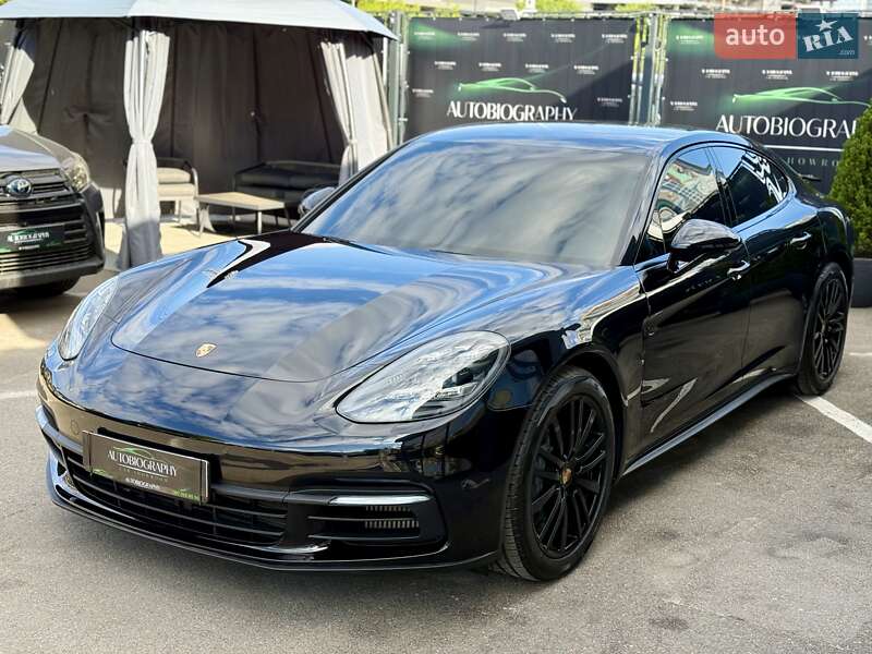 Фастбек Porsche Panamera 2016 в Києві