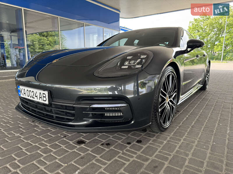 Porsche Panamera 2017