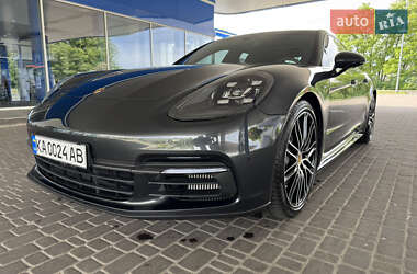 Фастбэк Porsche Panamera 2017 в 