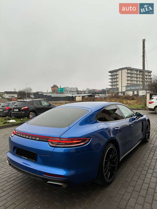 Фастбек Porsche Panamera 2018 в Києві фото 2 Фастбек Porsche Panamera 2018 в Києві