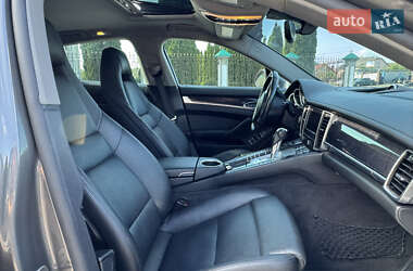 Фастбек Porsche Panamera 2016 в 