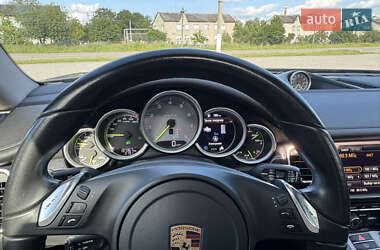 Фастбек Porsche Panamera 2016 в 