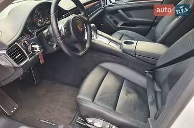 Фастбек Porsche Panamera 2014 в 