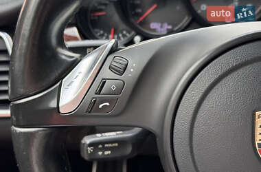 Фастбэк Porsche Panamera 2013 в 