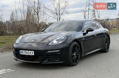 Фастбэк Porsche Panamera 2014 в 