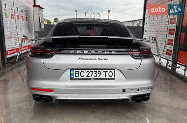 Фастбэк Porsche Panamera 2016 в 