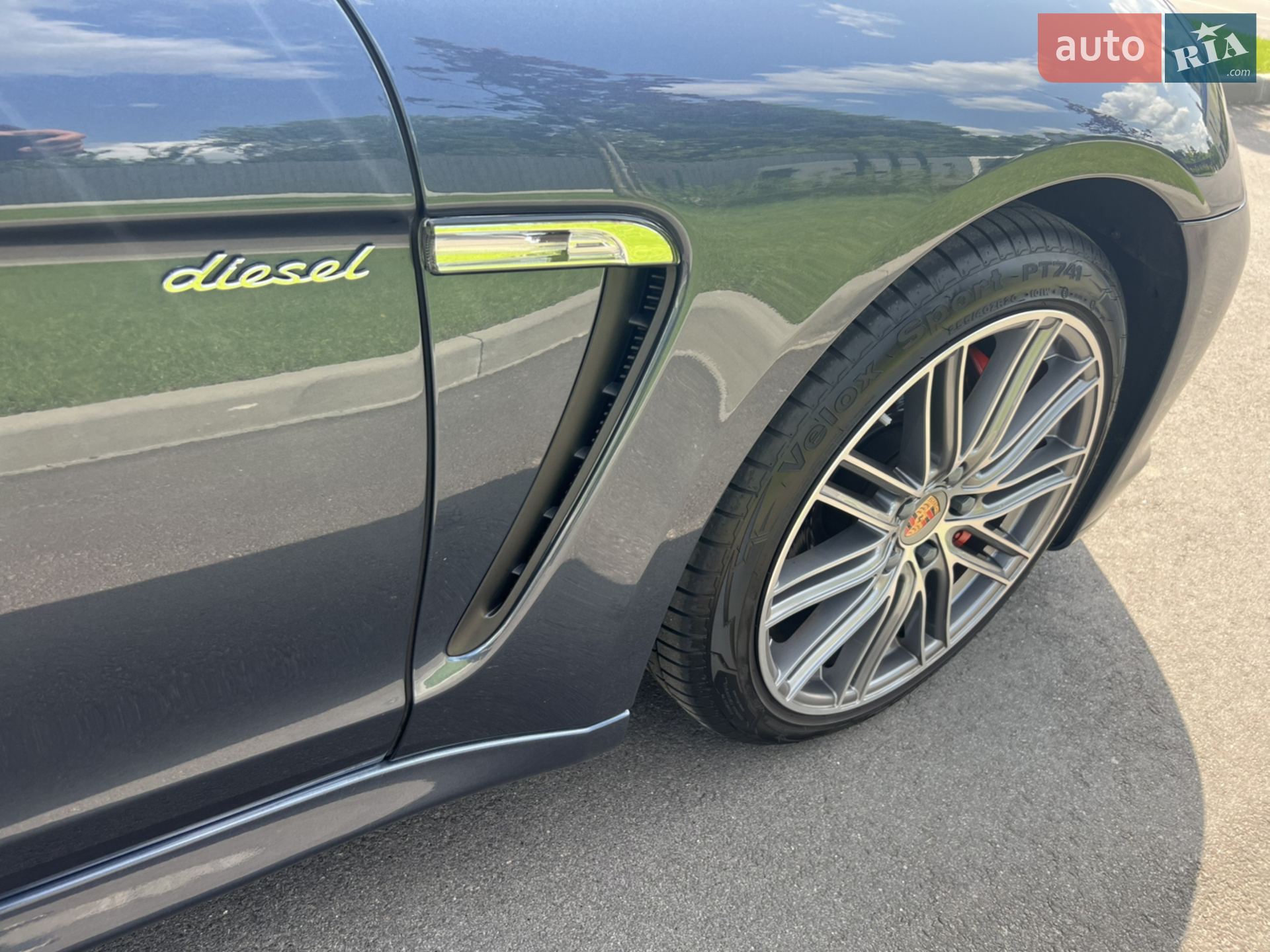 2012 Porsche Panamera - мініатюра 3