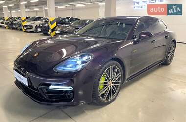 Универсал Porsche Panamera 2018 в Киеве