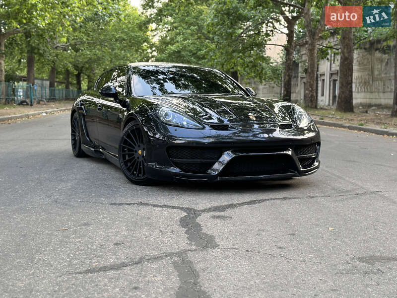 Porsche Panamera 2011