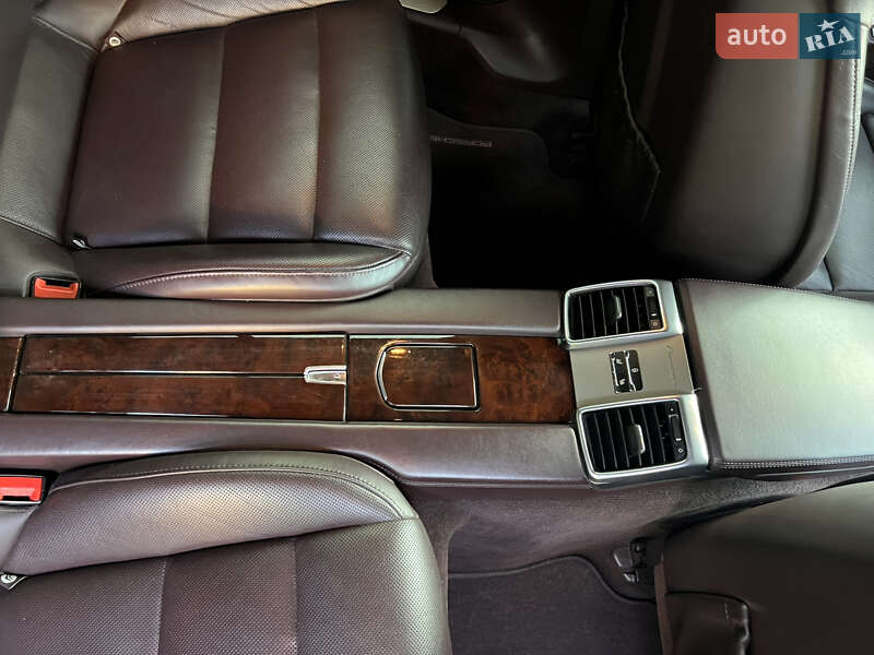 Фастбэк Porsche Panamera 2013 в Виннице фото 19 Фастбэк Porsche Panamera 2013 в Виннице