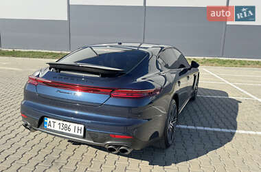 Фастбэк Porsche Panamera 2014 в 