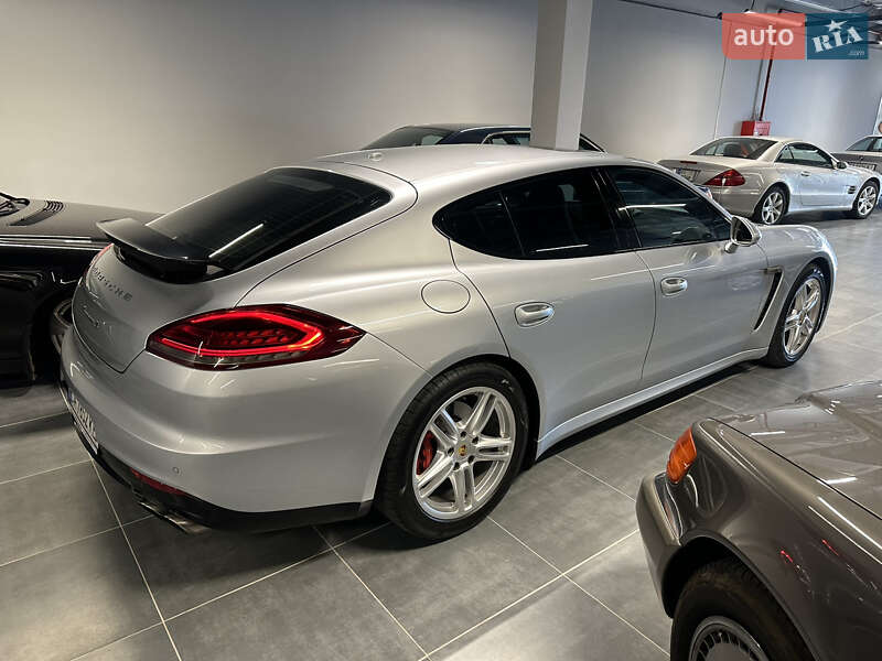 Фастбэк Porsche Panamera 2014 в Умани фото 4 Фастбэк Porsche Panamera 2014 в Умани
