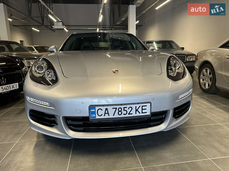 Фастбэк Porsche Panamera 2014 в Умани фото 9 Фастбэк Porsche Panamera 2014 в Умани