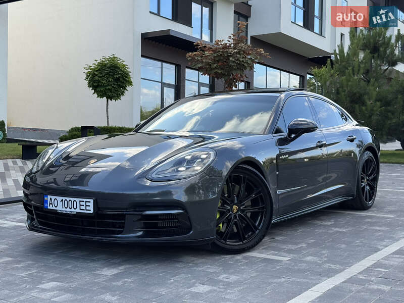 Porsche Panamera 2017