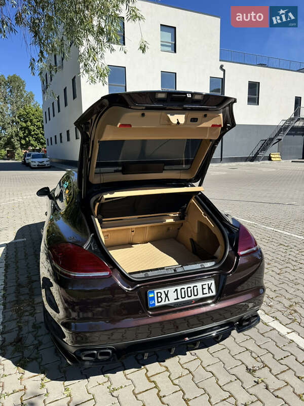 Фастбек Porsche Panamera 2010 в Хмельницькому