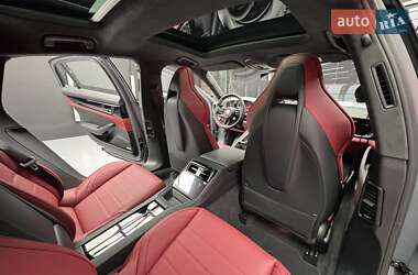 Фастбэк Porsche Panamera 2025 в 