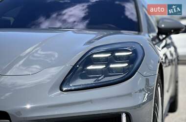 Фастбэк Porsche Panamera 2024 в 