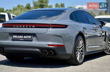 Фастбэк Porsche Panamera 2024 в 