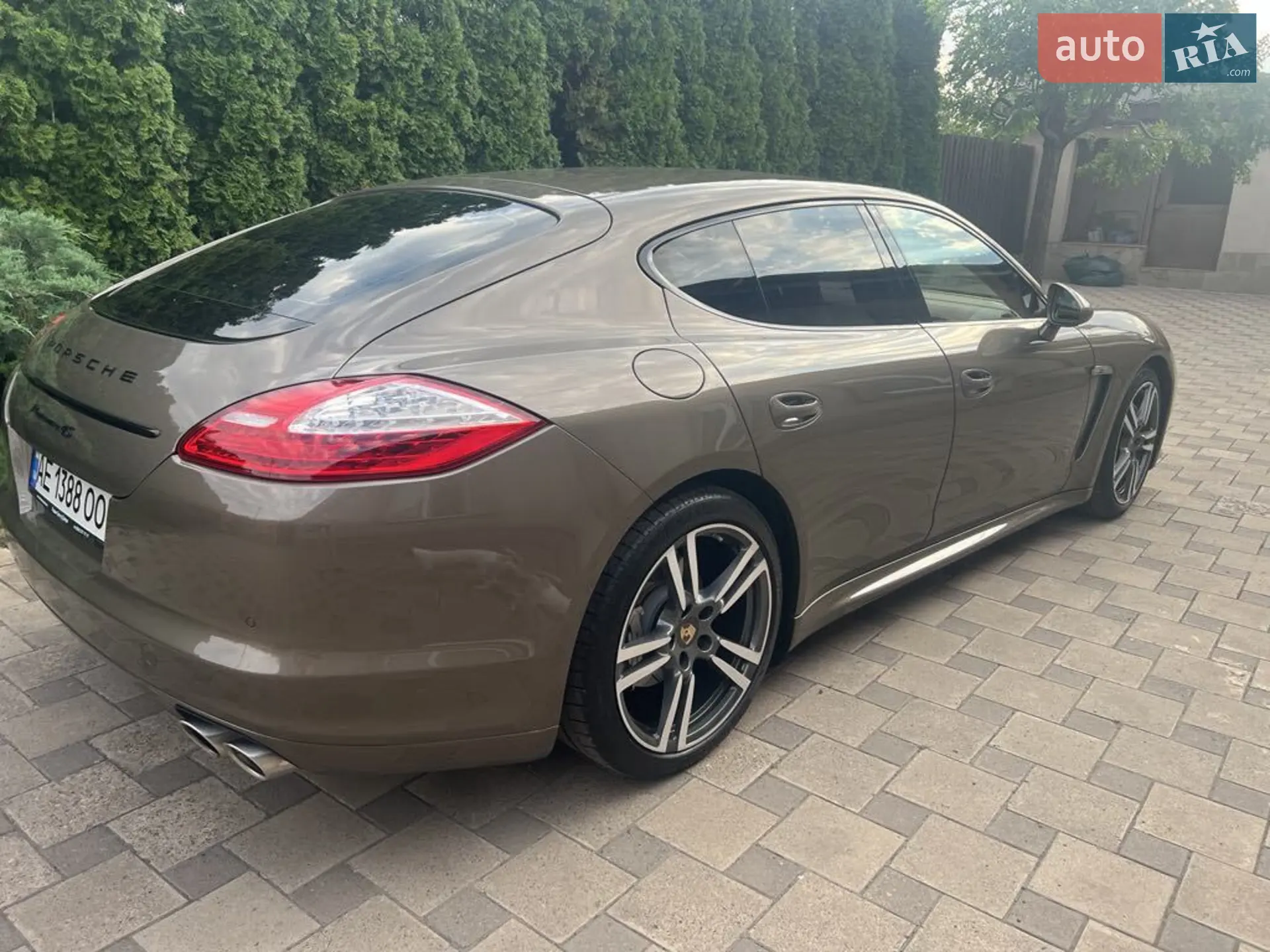 2012 Porsche Panamera - мініатюра 3