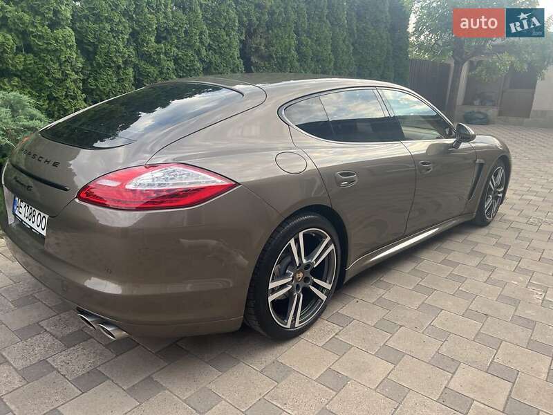 Фастбэк Porsche Panamera 2012 в Кривом Роге фото 2 Фастбэк Porsche Panamera 2012 в Кривом Роге