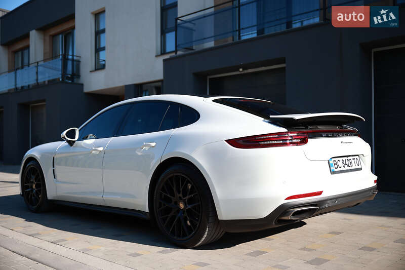 Фастбэк Porsche Panamera 2019 в Хмельницком фото 9 Фастбэк Porsche Panamera 2019 в Хмельницком